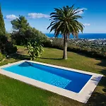 El Capricho